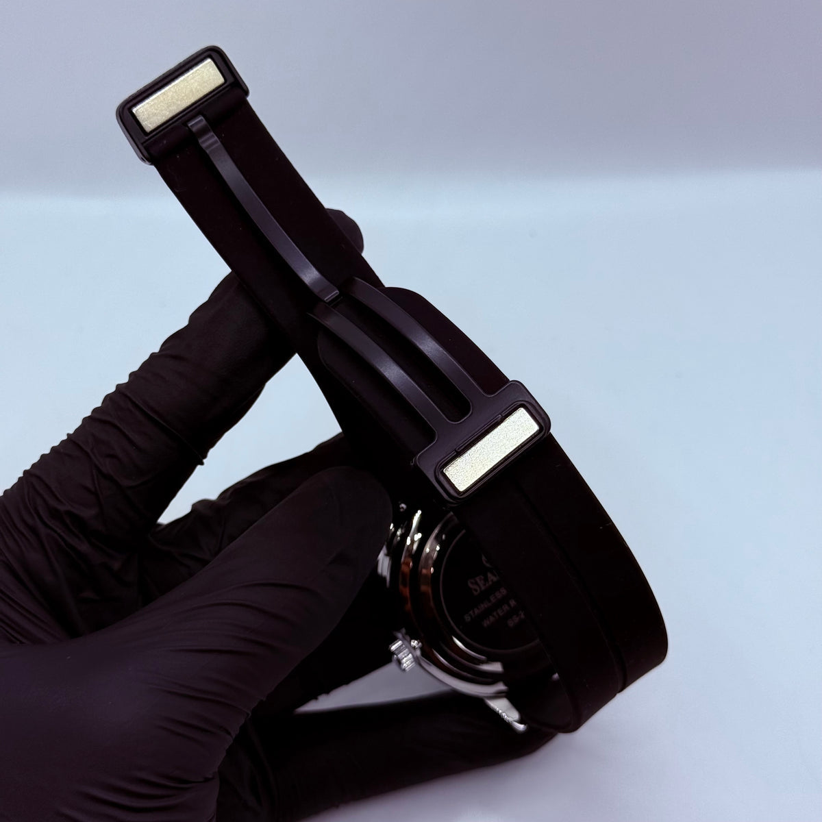 Rotating Wheel Watch With Rubber Silicone Strap