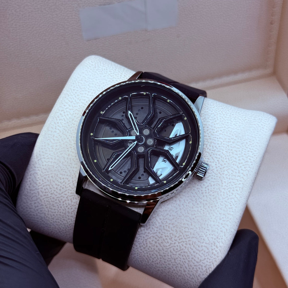 Rotating Wheel Watch With Rubber Silicone Strap