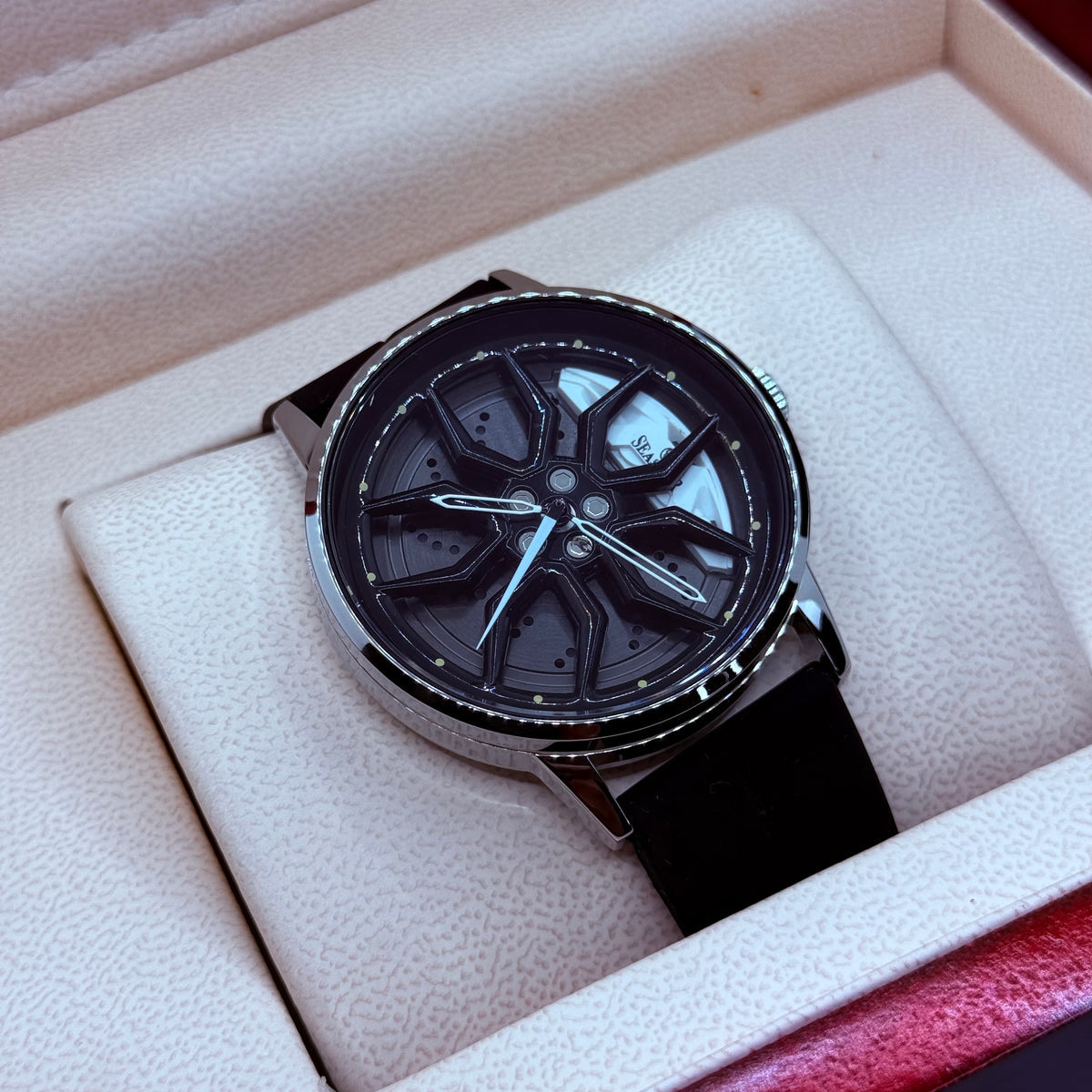 Rotating Wheel Watch With Rubber Silicone Strap